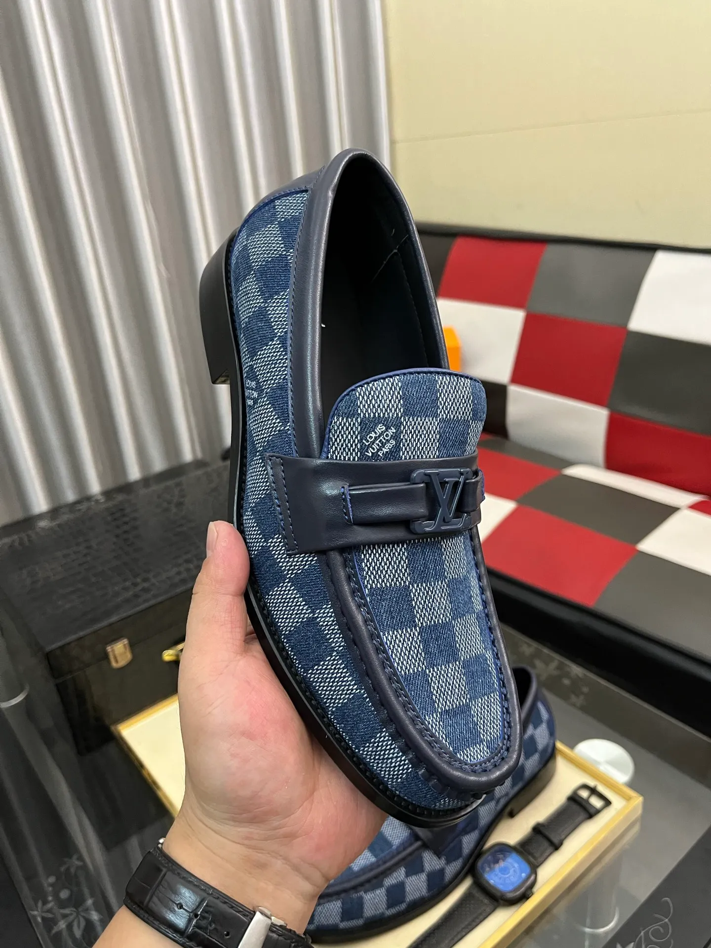 Men's Men's Shoes Men's Men's Shoes 💰520⌚️⌚️[LV] The most popular classic Louis Vuitton leather shoes. Synchronized with the official website, the upper adopts Italian imported upper embossing➕comfortable cowhide lining, fashionable atmosphere, unique brand and unique craftsmanship. Highlighting the hot style of the new year. Stop hesitating, stop wandering, get it now. Code number: 38--44. 2️⃣colors available
